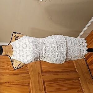 White lace dress XS back zip new without tags